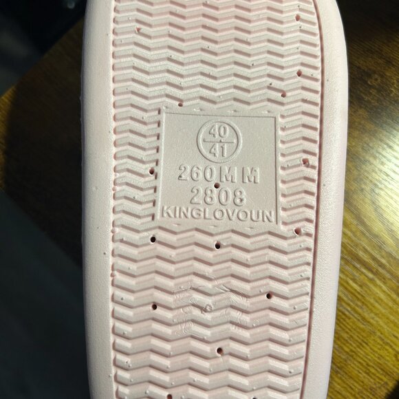 Hello Kitty Slides - Picture 4 of 4